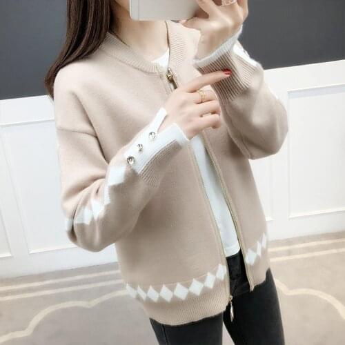 Knitted jacket womens new spring 2021 short loose knitted cardigan Korean version of Baitao baseball clothes