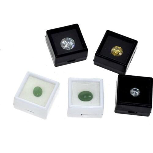 5Pcs/lot Plastic Bare Stone Box Showcase Diamond Display Package Box Square White Black Gem Case with Foam Pad Beads Pendant