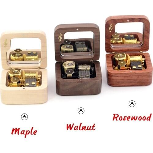 Sinzyo Handmade Wooden Sailor Moon Music box For Christmas/birthday/Valentines day gift boxs supermarket purchasing wholesale