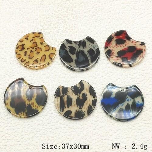 New arrival!37x30mm 50pcs Acrylic Moon-shape Charm for earrings,Earring parts,jewelry findings