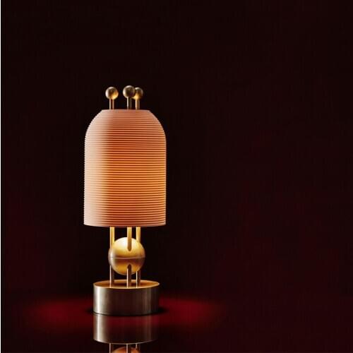 New product light luxury Nordic net red modern minimalist bedside table lamp restaurant decoration table lamp