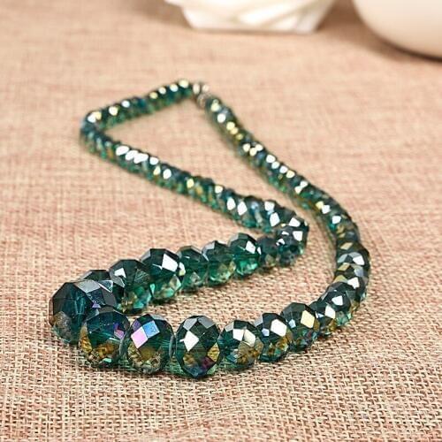 A bright green Glass Bead and Beads of transparency necklace with star shine,Double Eleven Right Choice