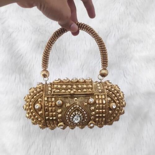 DOYUTIG Antique Gold Womens Hand-Made Metal Handbag Indian Design Diamond Wedding Bags Lady Mini Size Evening Bags F844