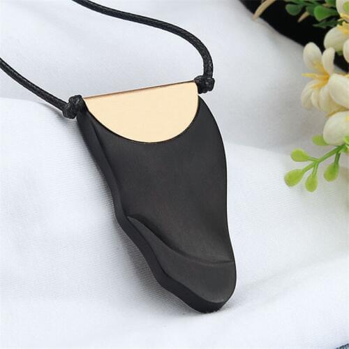 Chinese Ebony Necklace Sweater Long Chain Black Feather Rope Necklace Women Handmade Woody Leaf Geo Pendant Exquisite