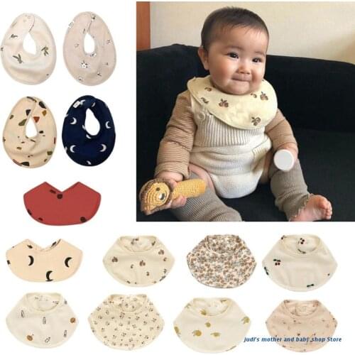 67JC Cartoon Printed Burp Cloth Baby Feeding Bib Double Layers Cotton Saliva Towel