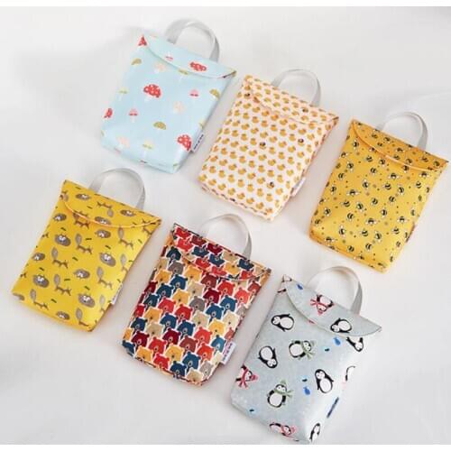 Multifunctional Mummy Storage Bag Travel Nappy Bag Baby Diaper Organizer Reusable Waterproof Fashion Prints Wet/Dry Bag ER867
