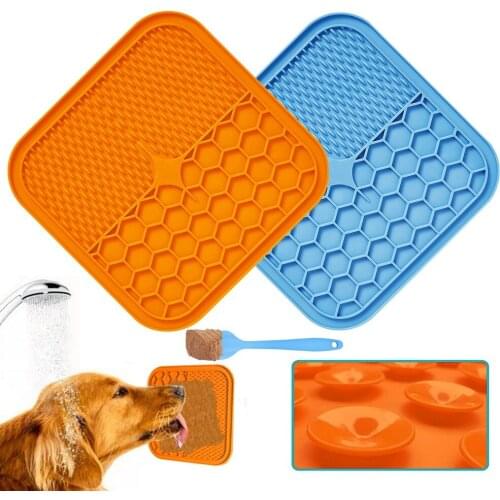 Silicone Dog Feeding Lick Mat Cat Feeder Licking Pad For Dogs Cats Dog Bath Buddy Slow Feeder Food Sucker Cats Lick Pad