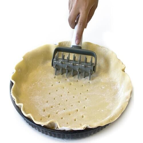 Bakeware Plastic Bread Needle Pizza Roller Cookies Biscuit Dough Puncher Kitchen Tool Gadgets kitchen accessories для кухни