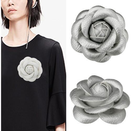 2020 Luxury Big Brooches for Woman Scarves Buckle Pin Cloth Art Fabric Flower Brooch Fashion Clothing Jewelry Accessories Gifts