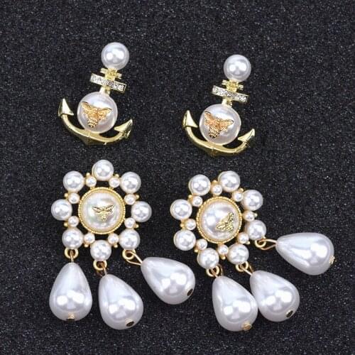 Fashion Simple Imitation Pearl Drop Earrings Women Elegant Baroque Pearl Dangle Earring Jewelry Female Charm Statement Earrings