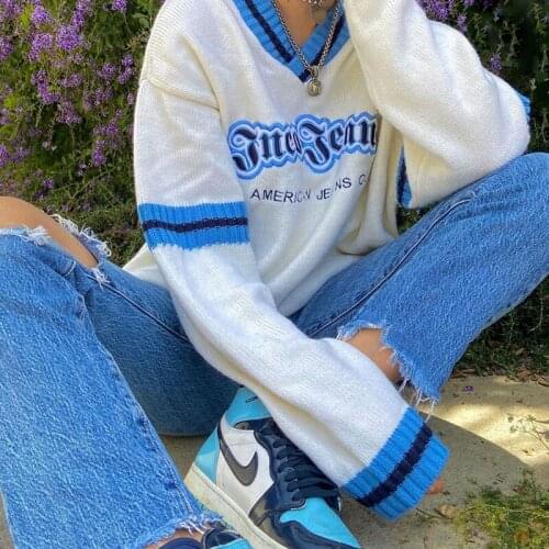 B-TOTO American Retro V-neck Blue And White Stitching Sweater Womens Trendy Ins Loose Outer Knit Sweater 2021 New Fashion