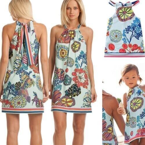 2019 Mom Girls Beach Clothes Printed Dresses Mother and Daughter Summer Dress Boho Family Matching Sleeveless Halter Belt Dress