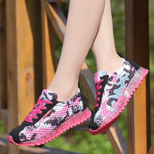 Fashion Flat Shoes Women 2021 Summer New Style Ladies Mesh Hollow Out All-match Single Shoes Women Casual Trend Sneakers Women