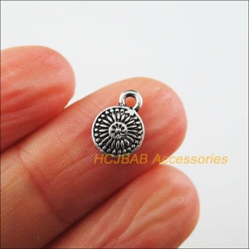 Fashion 70Pcs Tibetan Silver Color Flower Round Charms Pendants 7.5x10.5mm