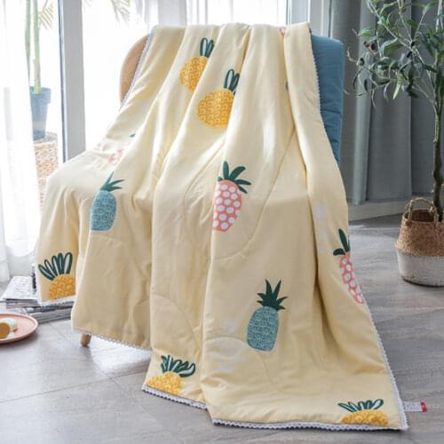 New 100% cotton fabric Summer quilt Cool thin Comfortable filling Can Machine washable Home textiles for Adult Child Bed