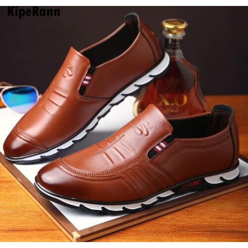 2020 Breathable Solid Color Slip Men Driving Shoes Spring And Autumn New Style Breathable Mens Peas Shoes the British Sneakers