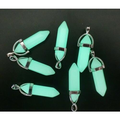 Wholesale 12pc/lot Luminous Stone Fluorescent Hexagonal Column Necklace Natural Crystal Stone Glow in the dark Necklace Pendant