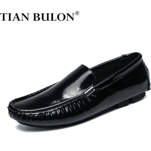 Men Casual Shoes Luxury Brand 2019 Patent Leather Fashion Boat Shoes Men Black Slip on Loafers Moccasins Zapatos Hombre Big Size
