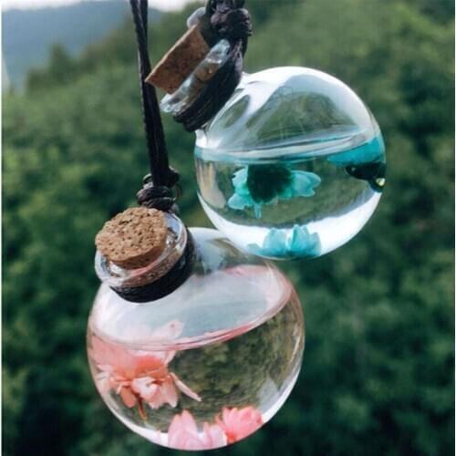 Car Hanging Perfume Pendant Fragrance Air Freshener for vw touran opel meriva a mitsubishi pajero corsa d ford explorer