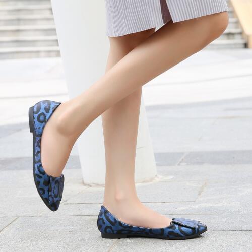 Odinokov Women's Slip-ons