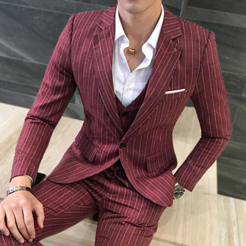 2020 New Arrival Mans Suits For Wedding Slim Fit Burgundy Suit Mens Tuxedos Prom Dresses Three Pieces Suit(Jacket+Pants+Vest)