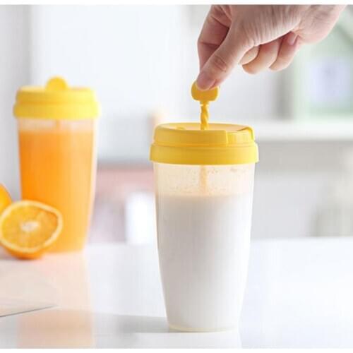 2020 New Manual Stirring Cup Soybean Milk Cup Cyclone Stirring Cup Mini Food Frocessor Personal Blender Cup Juice Blenders