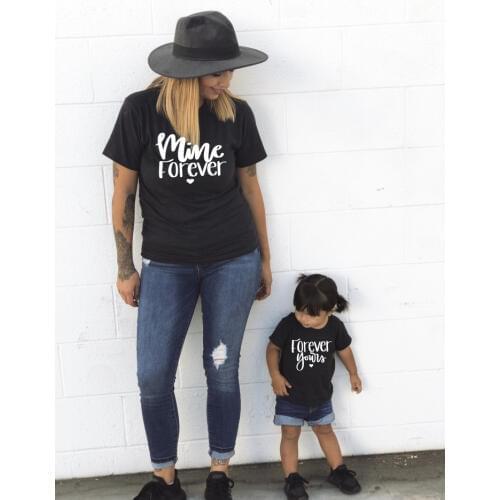 1pcs Mom & Me "Forever Yours" and "Mine Forever " Shirts Short Sleeve Mother Daughter Son Clothes Kids and Moms Outfits