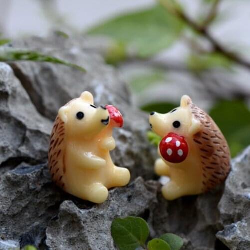 ZOCDOU 1 Piece Hedgehog Hedgepig Animal Europe Model Small Statue Figurine Crafts Figure Ornament Miniatures Home Garden Decor
