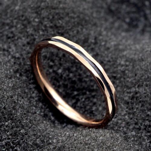 Fashion Stainless Steel Wave Love Black Rhombus Flower Rings Women Rose Gold Color Party Wedding Gift