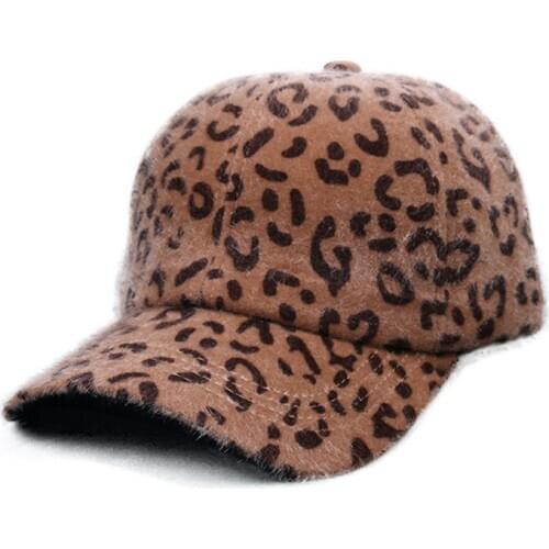 Unisex Hat Women Autumn and Winter Leopard Print Baseball Cap Outdoor Warm Plush Cap for Men