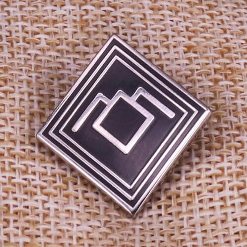 Twin Peaks Owl Hard enamel pin for David Lynch Fans Fire walk with me Badge brooch