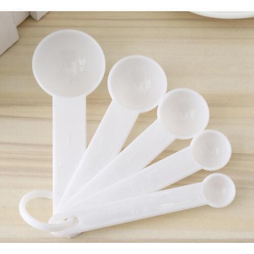 White 5 in 1 Plastic Measuring Spoons Set Kitchen Baking Tools Coffee Scoop Teaspoon Baking Tool SN2099