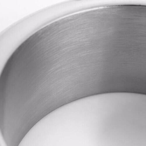 304 Stainless Steel Bracelet Hip Flask Portable 3.5 Oz Round Hip Flask Russian Bracelet White Wine Bottle