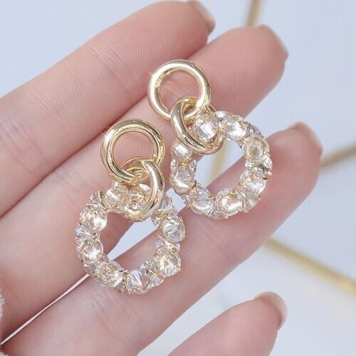 Exquisite Design Super Shining CZ Loop Buckle Earrings for Women AAA Zirconia Anti Allergy Stud Earrings Jewelry Pendant Gift