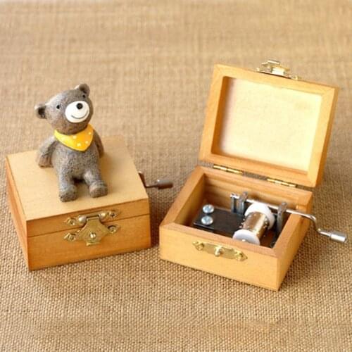 Maple solid wood heart shape music box girlfriend lover birthday gift Christmas new year wooden creative decompresses HEBFG15