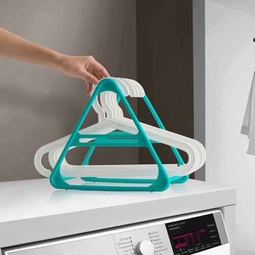 Creative Plastic Cloth Hangers Finishing Frame Clips Storage Rack Clothes Stand Organizer Home Decoration Accessories