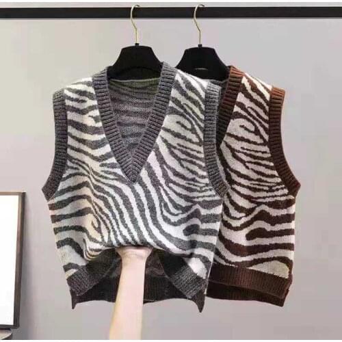 2021 Spring Autumn New Korean Loose Leopard Print Jacquard Sweater V-Neck Sleeveless Short Knit Waistcoat Vest Women X372