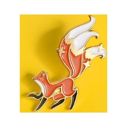 Amazing Fox Enamel Pin Mini Charming Big Tail Animal Fox Cartoon Brooches for Women High Quality Metal Clothes Lapel Pin Badges