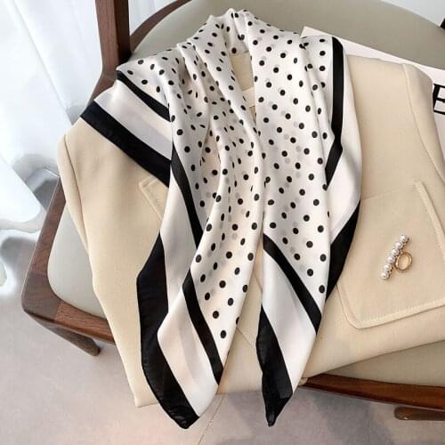 70x70cm Square Neck Silk Scarf Bandana 2021 Women Scarves for Ladies New Print Bag Foulard Summer Luxury Brand Shawls Wraps