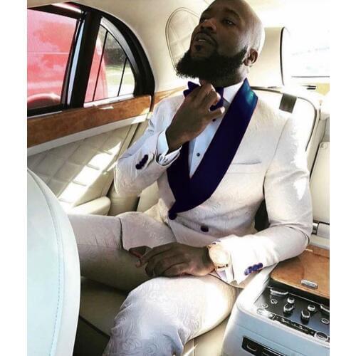 ANNIEBRITNEY White Jacquard Prom Wedding Suits for Men Slim Fit Mens Suits Tuxedos with Navy Blue Lapel Groom Blazer Pants Set