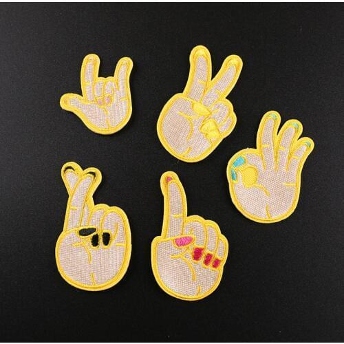 Beautiful Golden gesture love Embroidery Patches wholesale children Clothing Flower Appliques for Clothes Decor Free Delivery