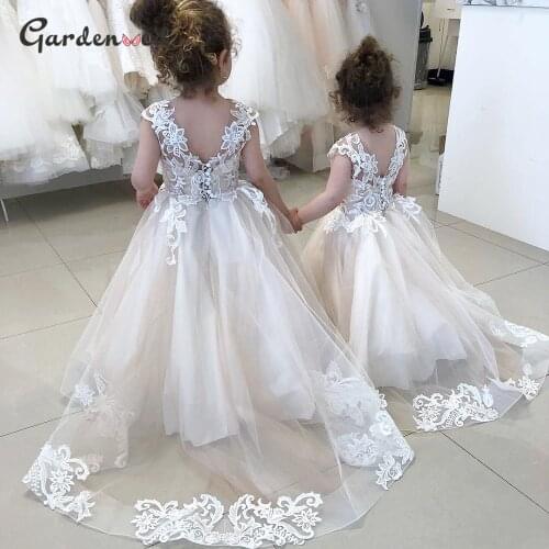 Puffy Tulle Lace Ball Gown Flower Girl Dresses Sleeveless Girl Princess Dress Illusion Girl Wedding Party Dress First Communion