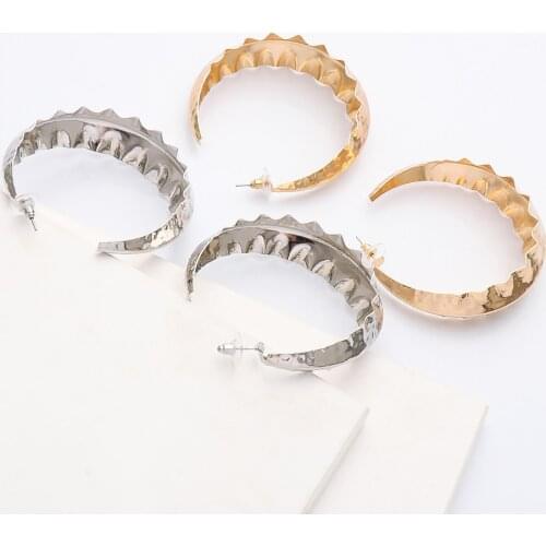 FASHIONSNOOPS Big Rings