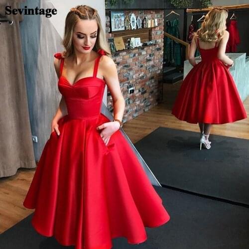 Sevintage Red Satin Homecoming Dresses A Line Straps Short Prom Dress with Pocket Pleats Formal Graduation Party Gowns 2021