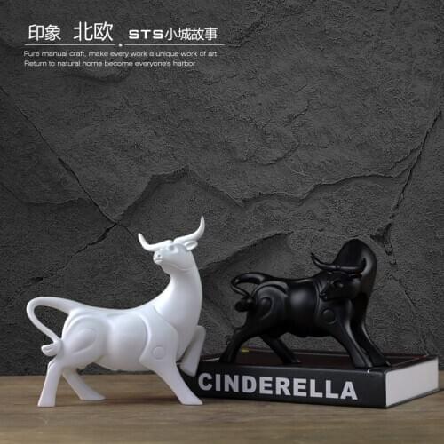 MODERN CREATIVE RESIN COW BULL STATUE VINTAGE HOME DECOR CRAFTS ROOM DECORATION OBJECTS RESIN BAR LUCKY CATTLE ANIMAL FIGURINES