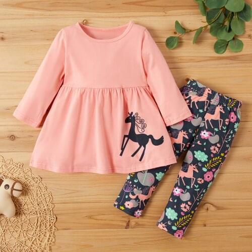 2-piece Baby / Toddler Girl Adorable Unicorn Print Top and Three-quarter Pants Set
