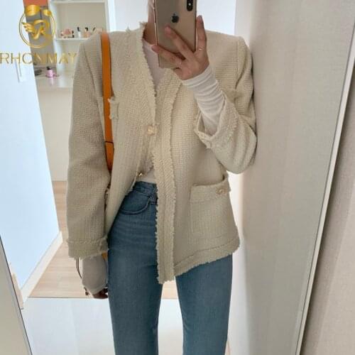 Luxury Designer Wool Coat Women Black Vintage V Neck Plaid Tweed Jackets Golden Buttons Elegant Office Lady Outwear Korean