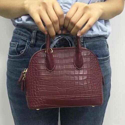 Women Leather Purses and Handbags Vintage Alligator Shoulder Bag Women Ostrich Leather Shell Bag Party Crossbody Tote Bag