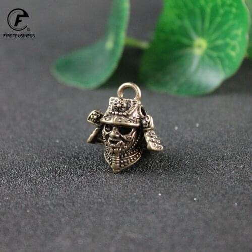 Punk Copper Samurai ArmorHead Miniatures Figurines Desk Decorations Vintage Brass Car Keychains Crafts Handmade Antique Gift
