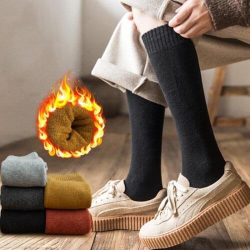 Winter Fashion Warm Velvet Stocking Women Thick Thigh High Socks Spring New Casual Sexy Long Socks Girls PJ225